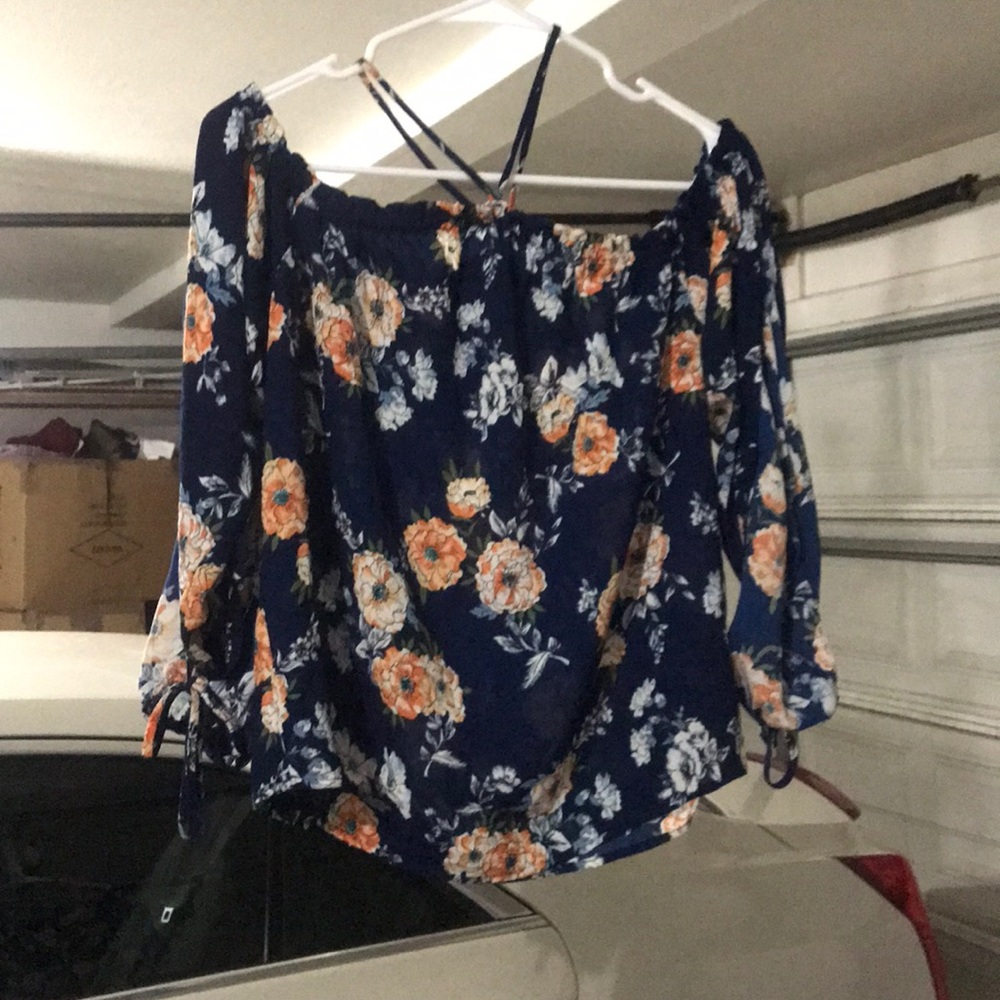 Women’s forever 21 top